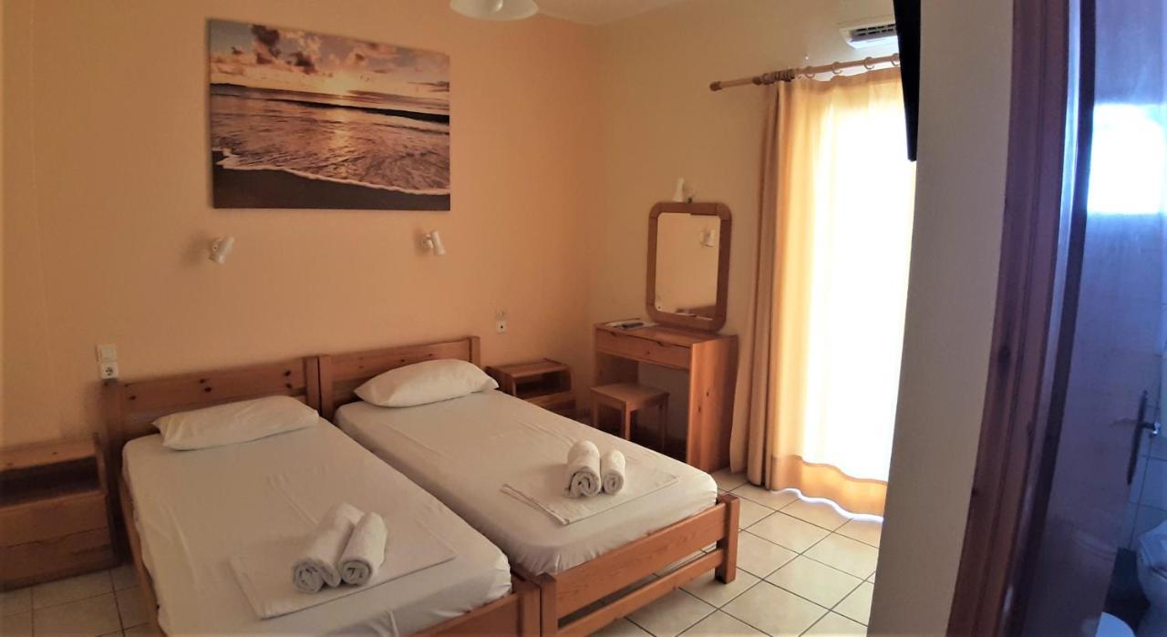Aivaliotis House Hotel Skiathos Town Exterior photo