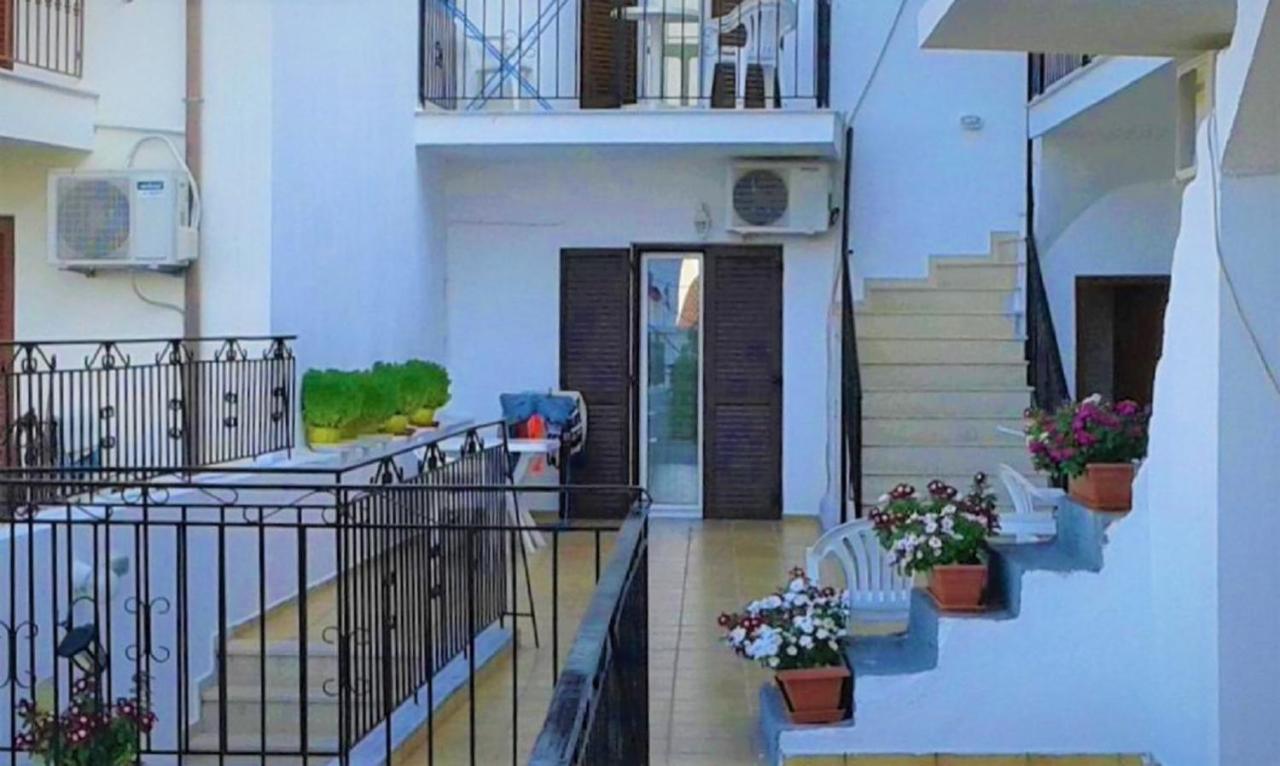 Aivaliotis House Hotel Skiathos Town Exterior photo